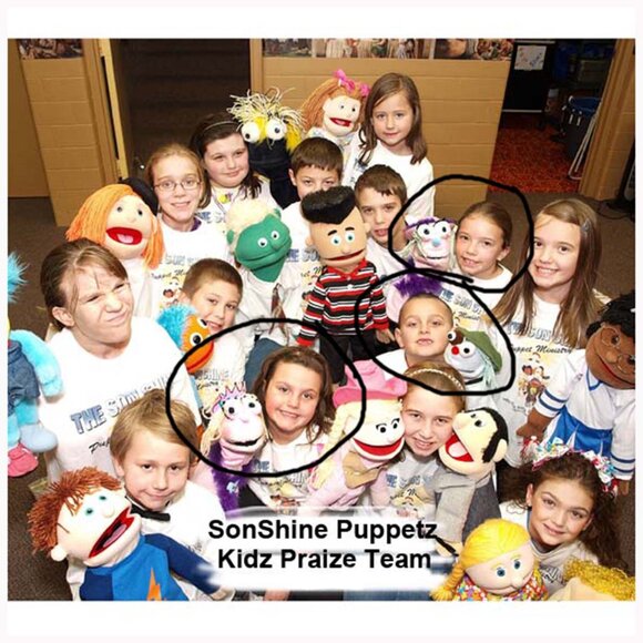 Handmade Puppets - Picture 3 of 8